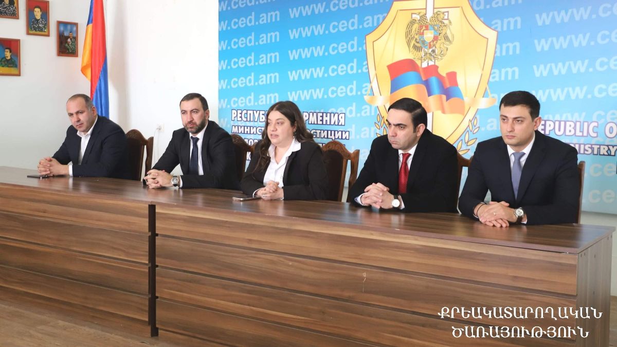 Цовинар Тадевосян представила нового начальника уголовно-исполнительного учреждения «Армавир»